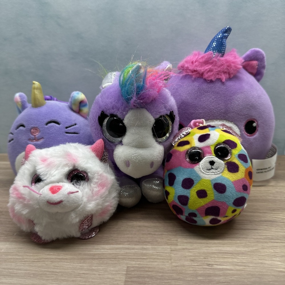 Mini Plush Animal Lot 5 Random Stuffed Animals & Keychain - Clean